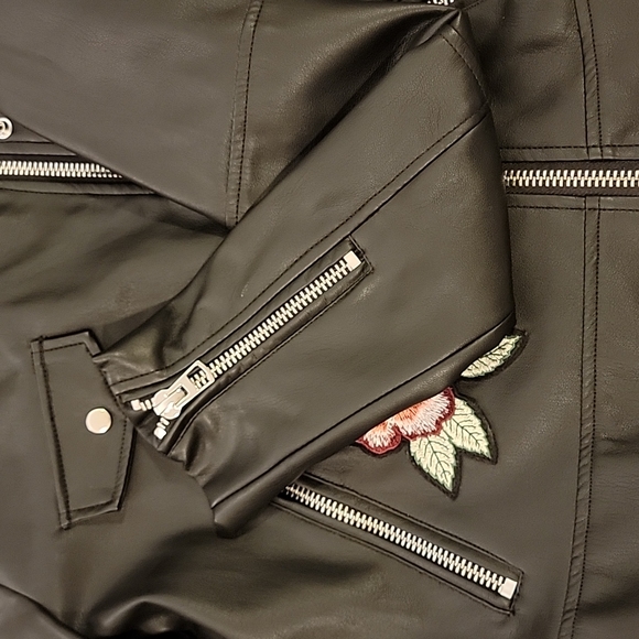 Zara leather jacket - Picture 5 of 5